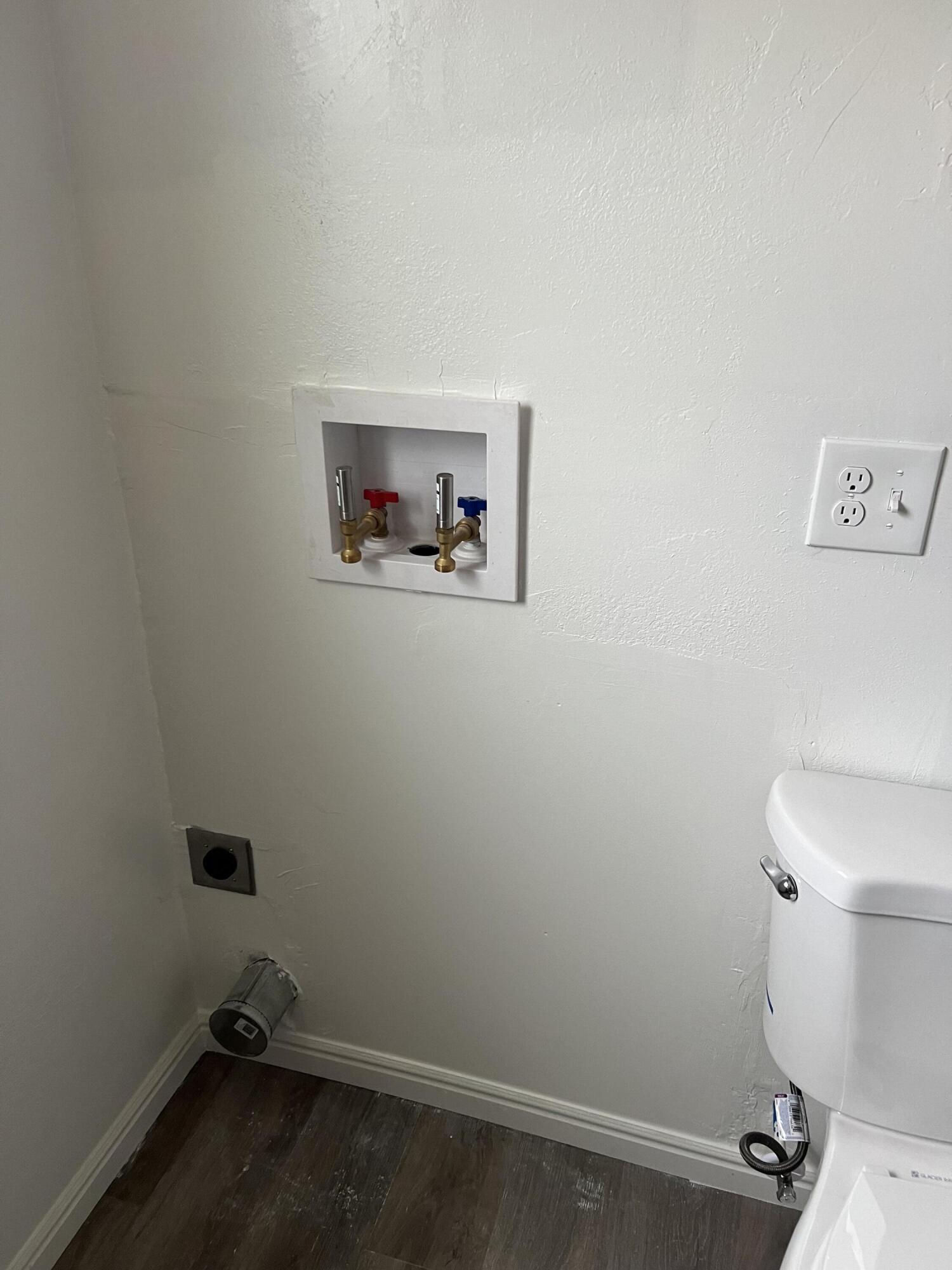 460 N 300 West ST, Beaver, photo 6 of 15