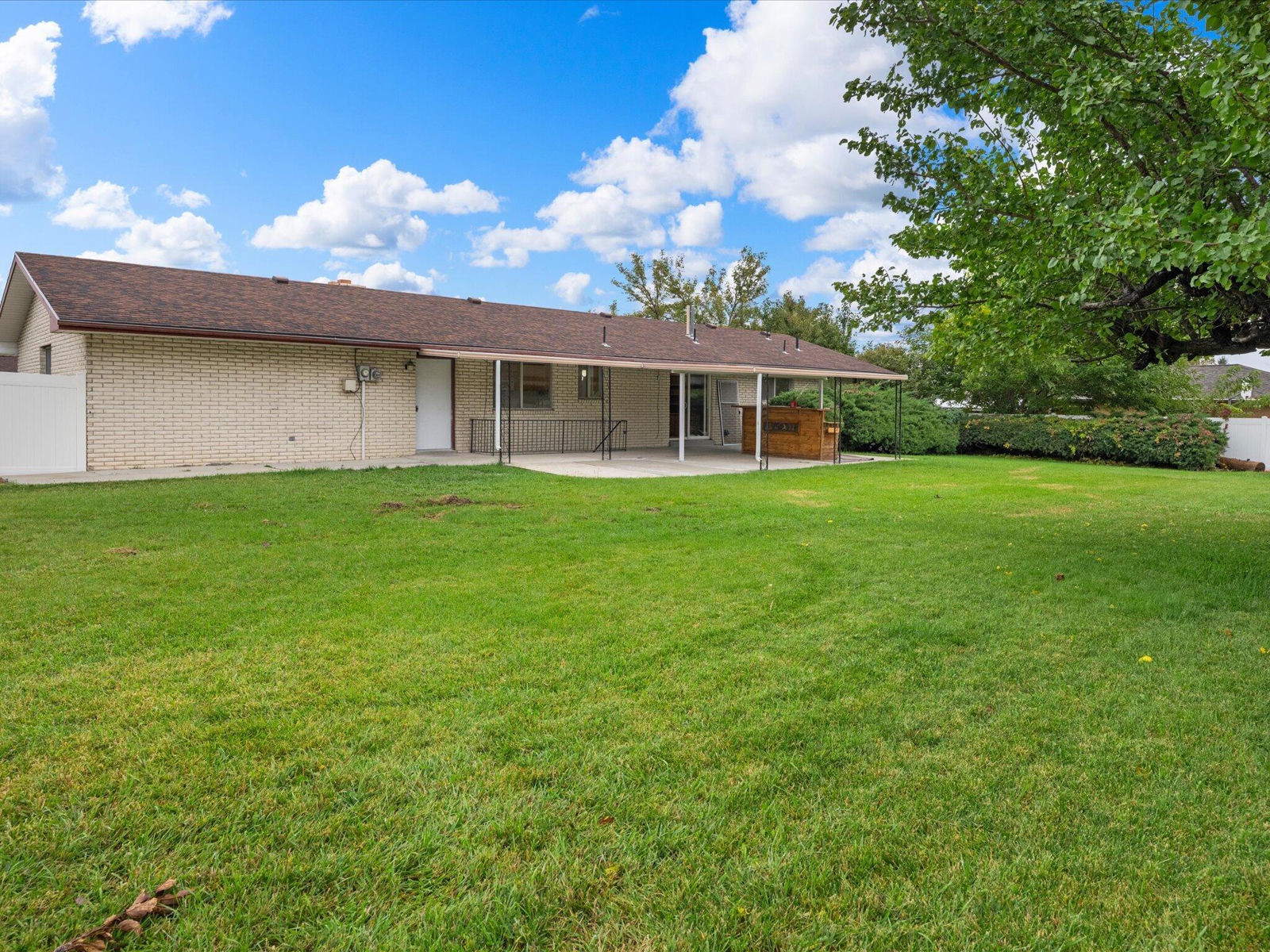 945 Drexel ST, Price, photo 20 of 39