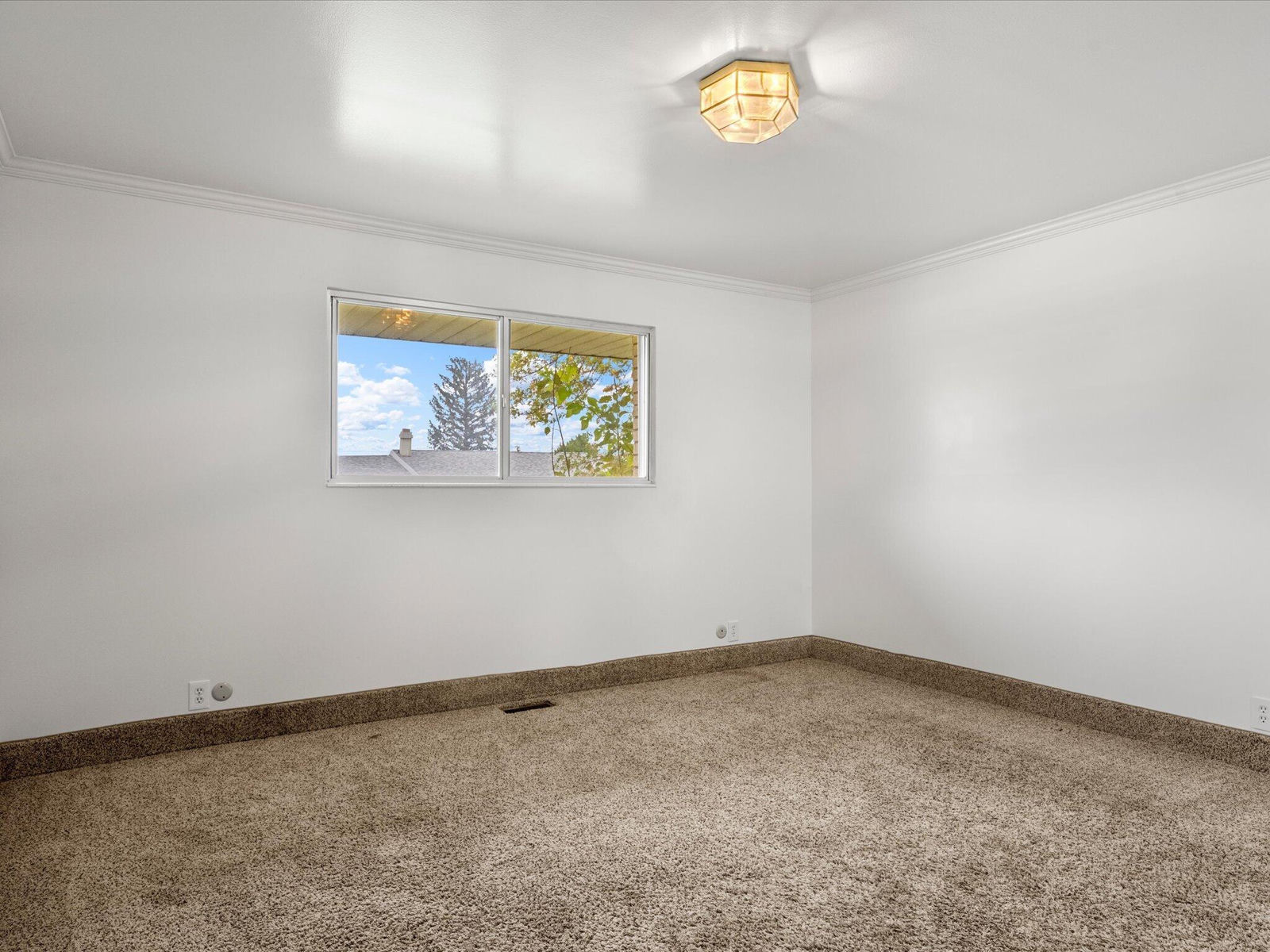 945 Drexel ST, Price, photo 25 of 39