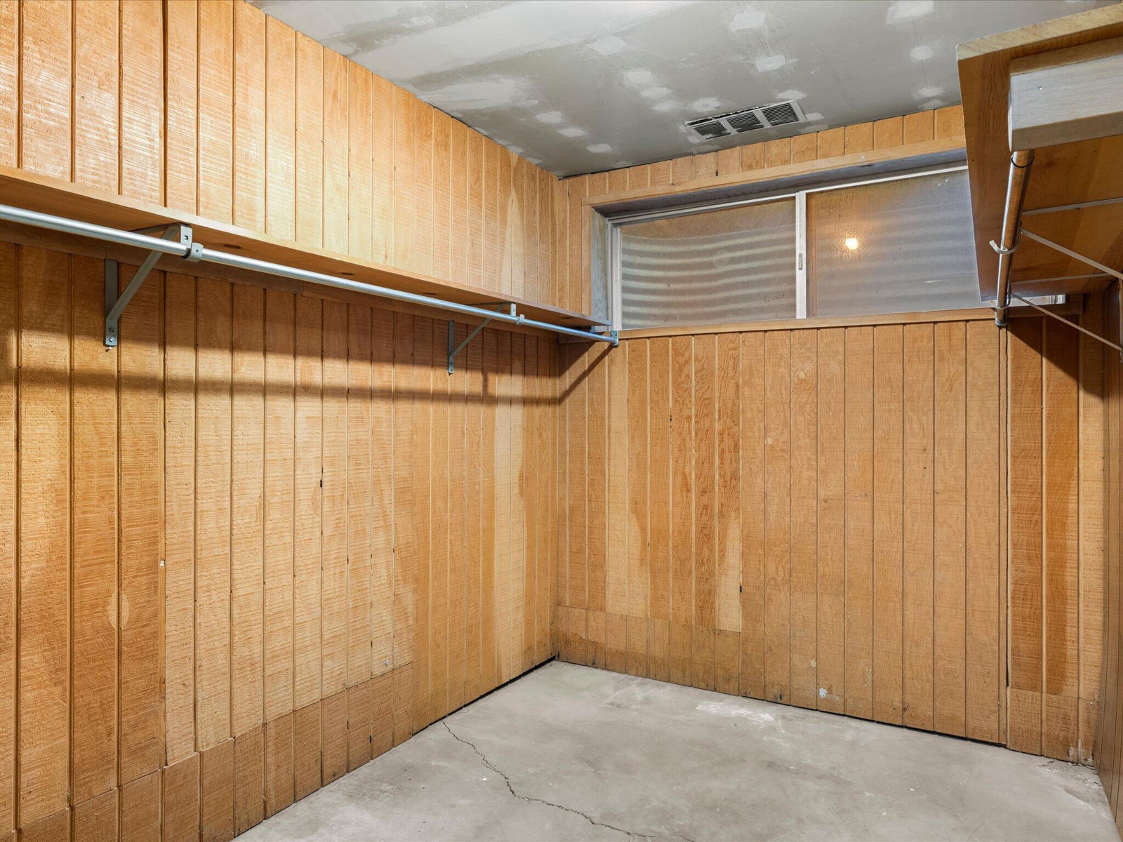 945 Drexel ST, Price, photo 37 of 39