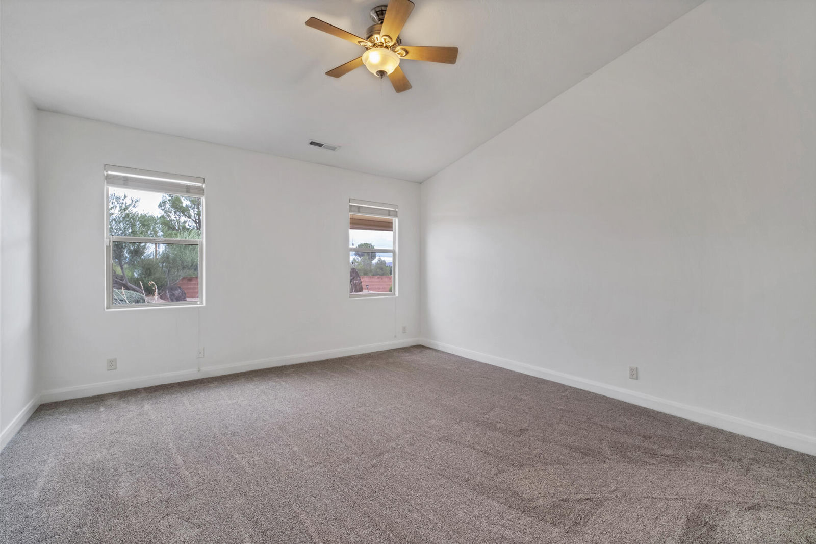 1172 N Ventana DR, Washington, photo 24 of 69