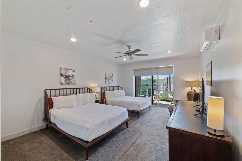 5160 N Villas DR, #6106 & 108, Hurricane, photo 9 of 33