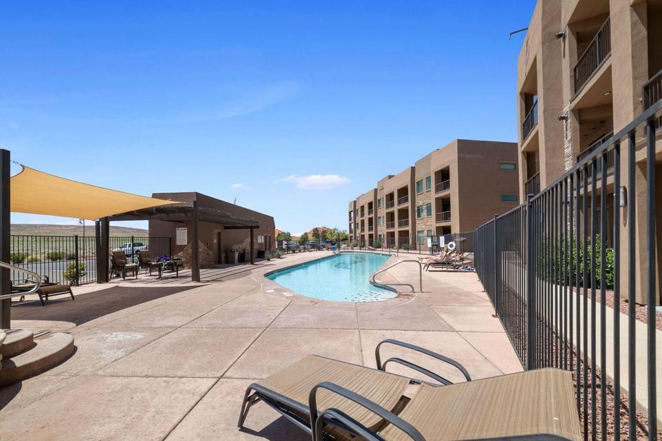 5160 N Villas DR, #6106 & 108, Hurricane, photo 15 of 33