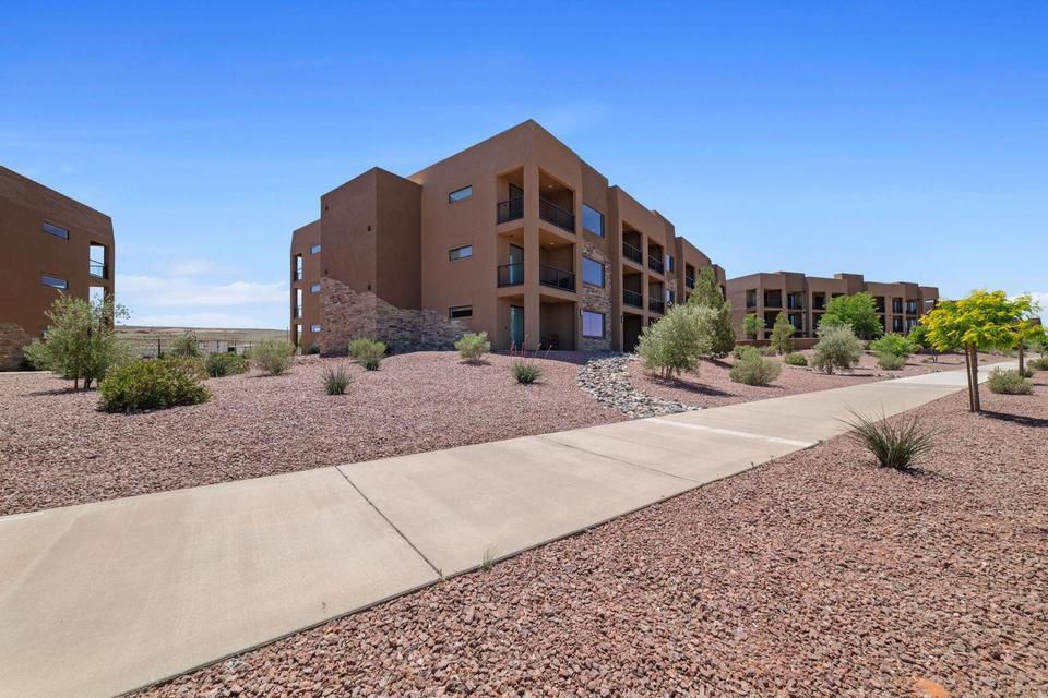 5160 N Villas DR, #6106 & 108, Hurricane, photo 28 of 33