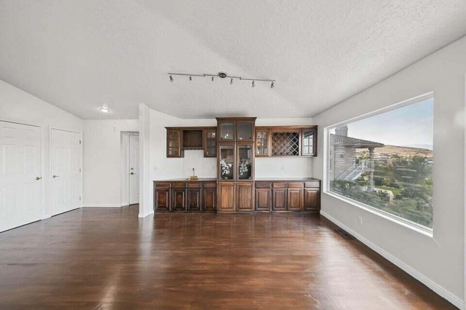 2262 S 1400 E, St George, photo 7 of 56