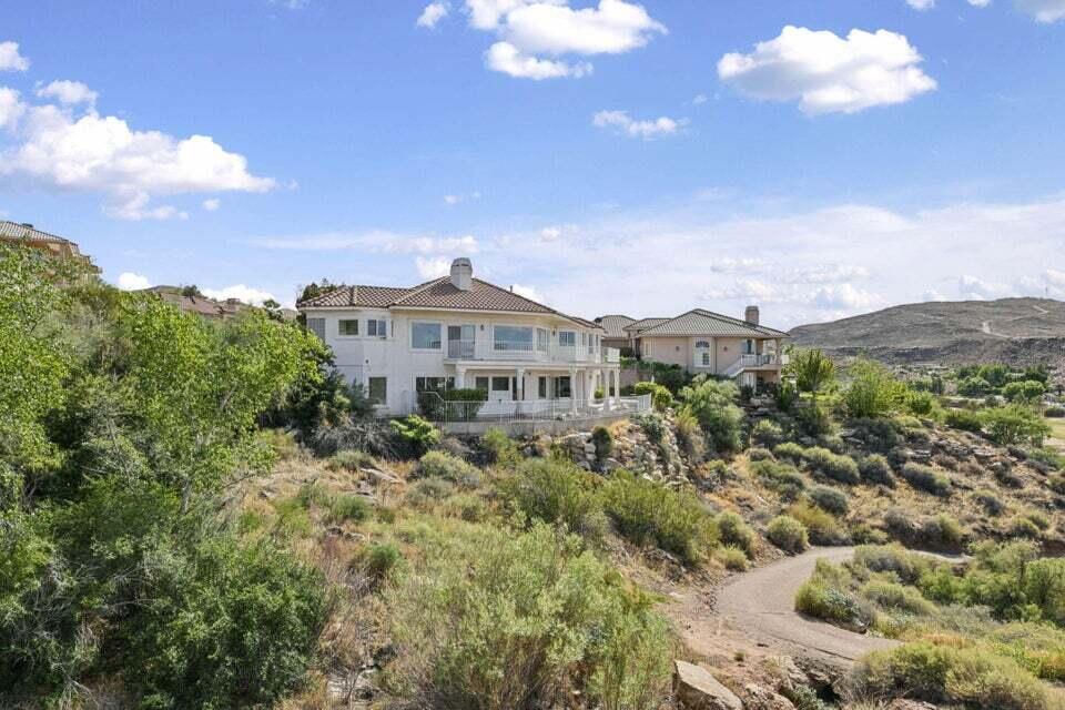 2262 S 1400 E, St George, photo 11 of 56