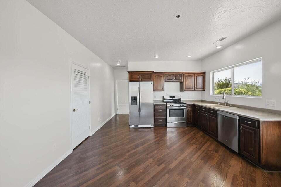 2262 S 1400 E, St George, photo 48 of 56