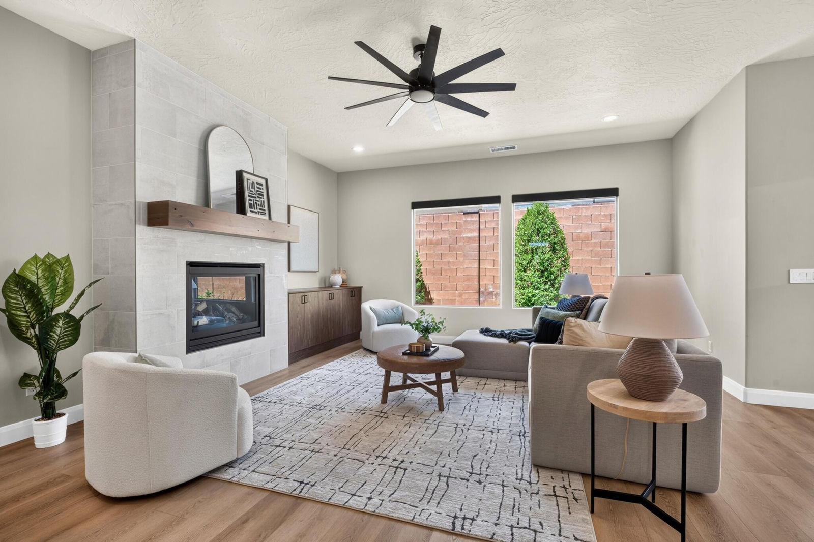 174 S 620 W, Ivins, photo 10 of 66
