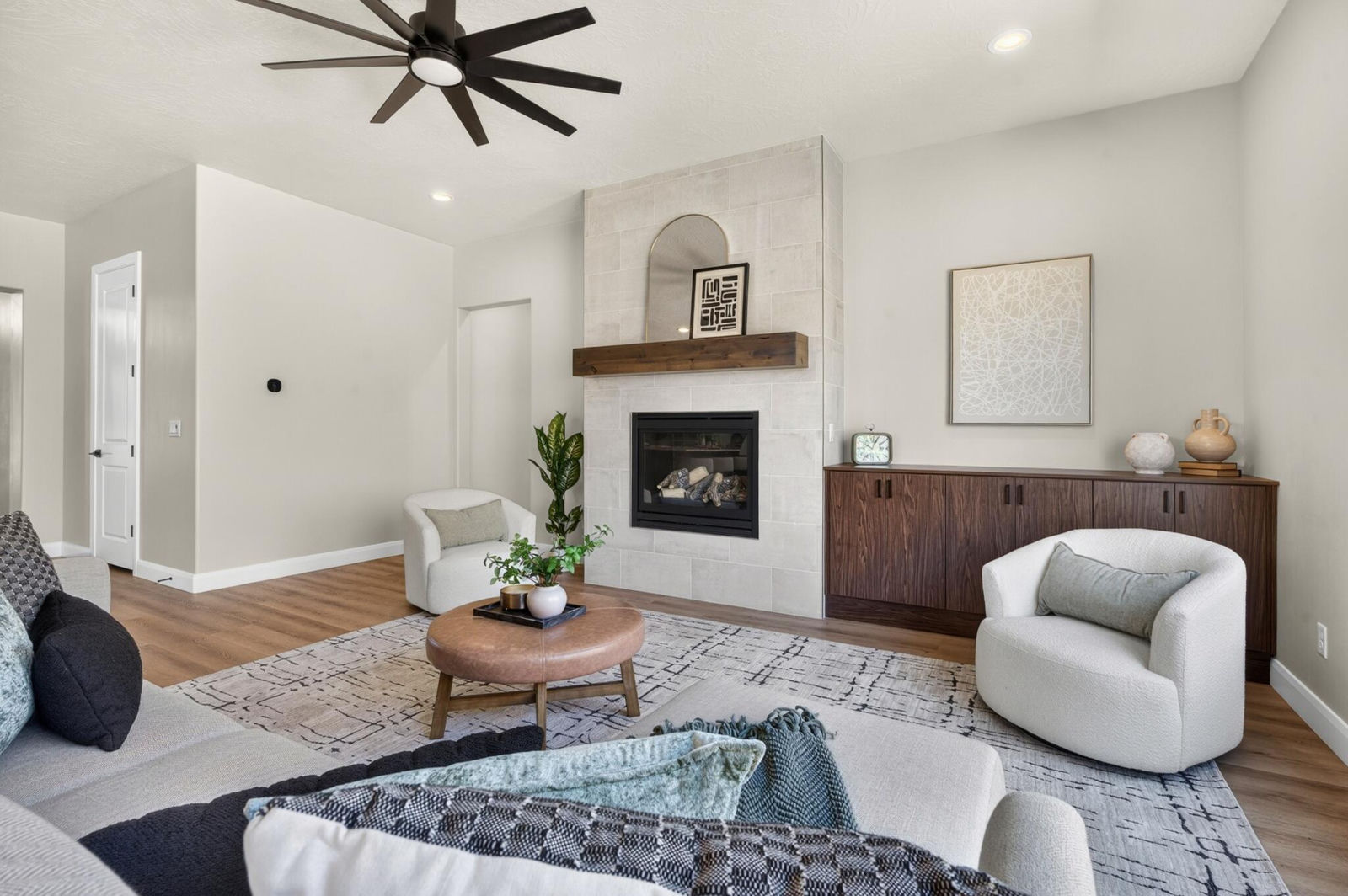 174 S 620 W, Ivins, photo 11 of 66