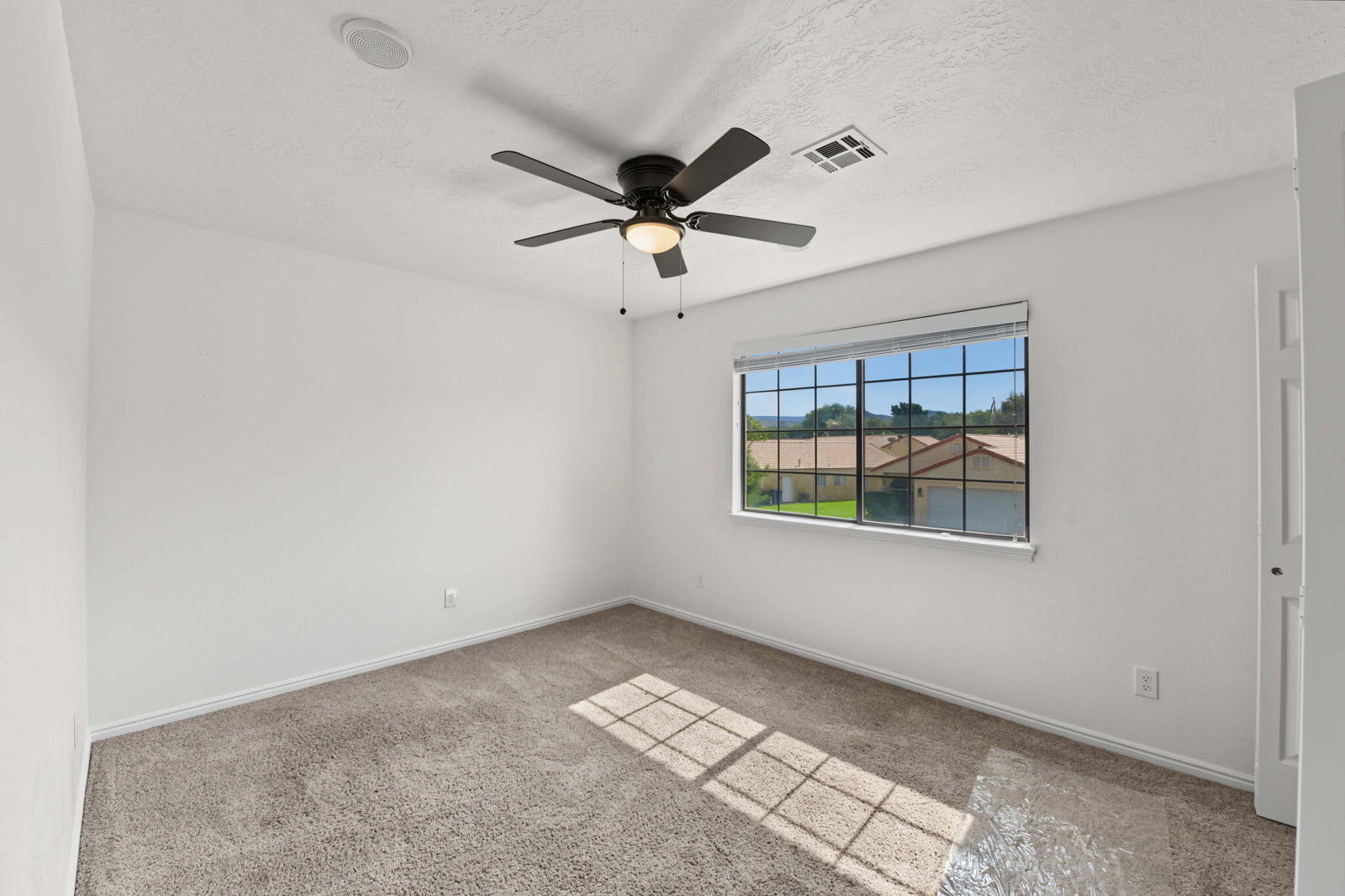 2130 W 70 S, 8, Hurricane, photo 22 of 29