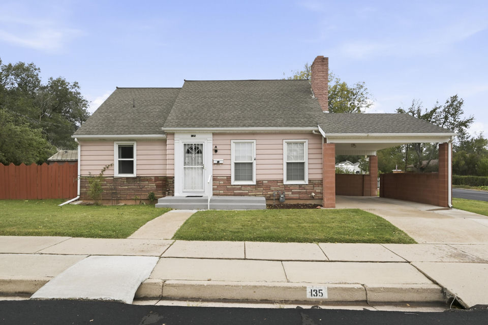 135 W 400 S, Cedar City