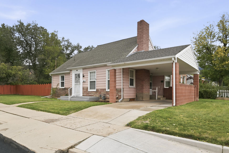 135 W 400 S, Cedar City, photo 2