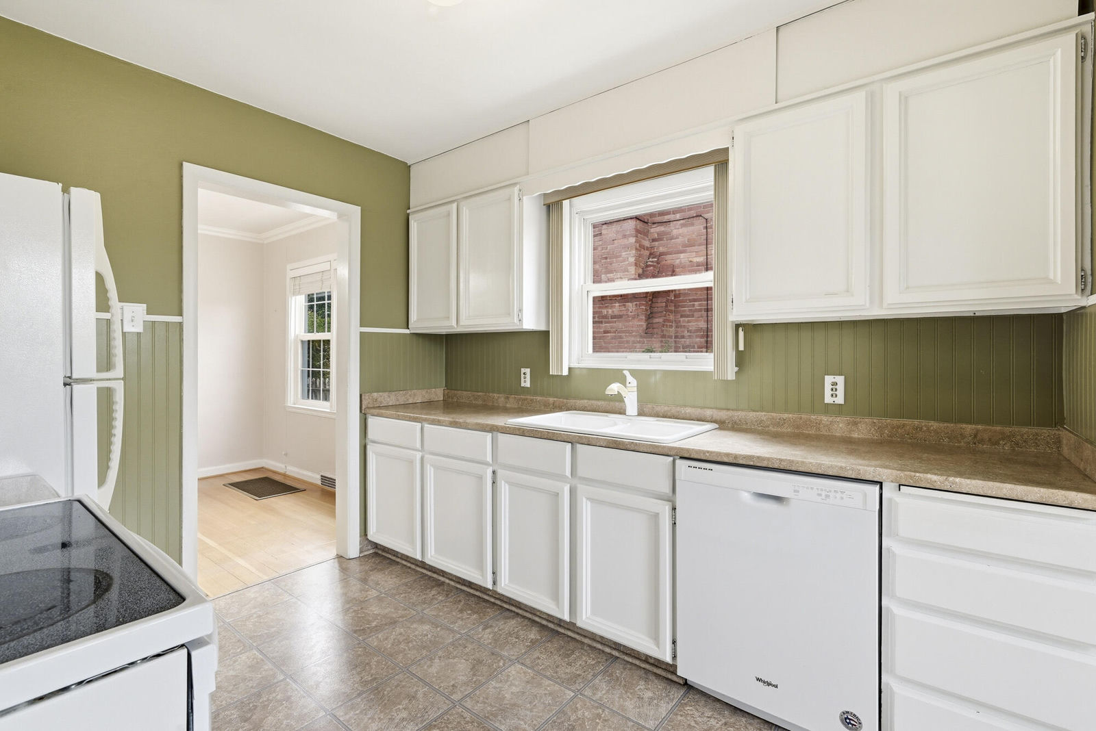 135 W 400 S, Cedar City, photo 12 of 52