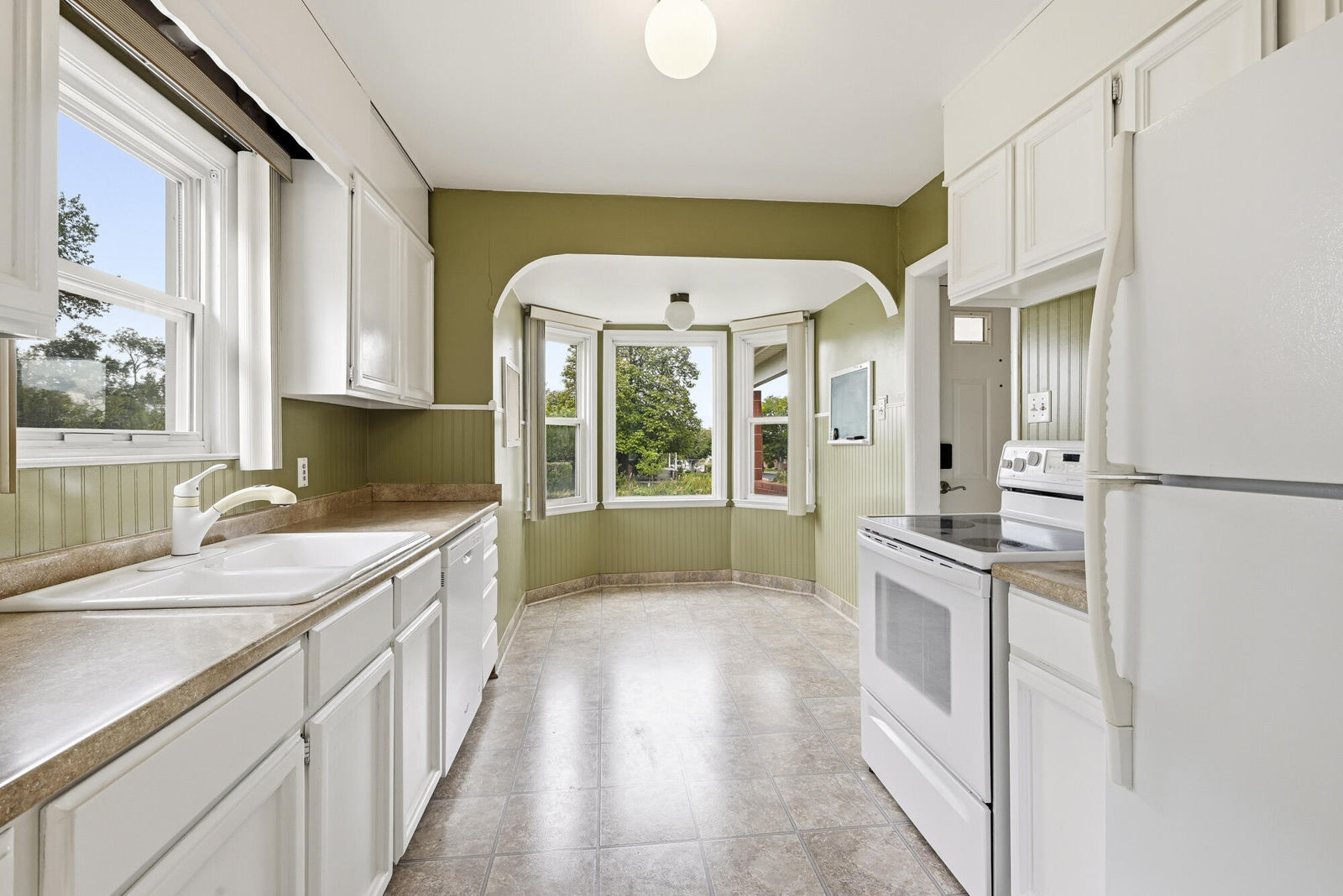 135 W 400 S, Cedar City, photo 14 of 52