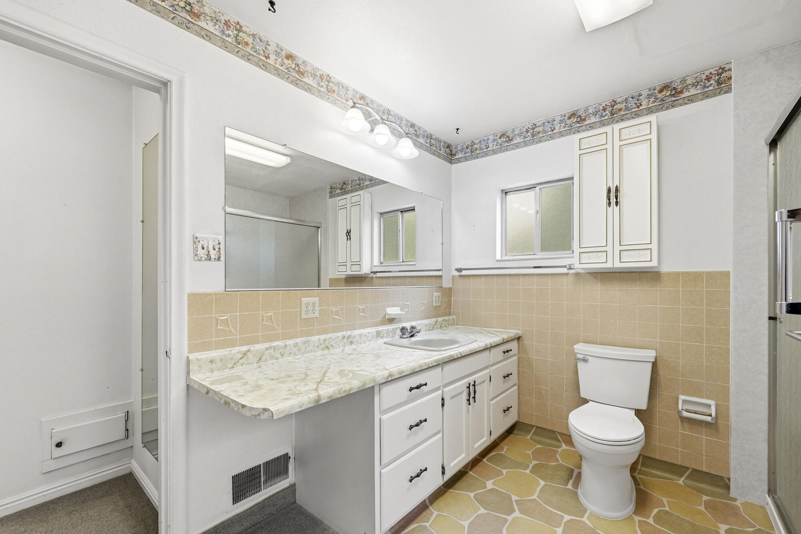 135 W 400 S, Cedar City, photo 18 of 52