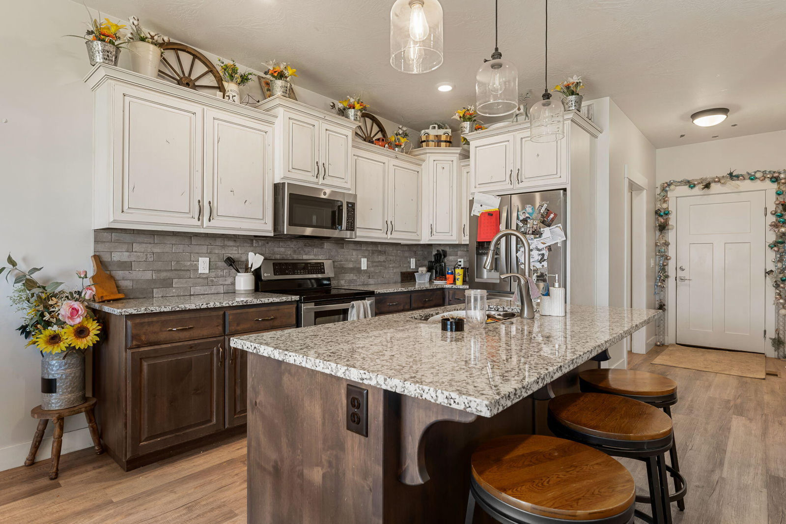 5078 N Heather Hue Road, Enoch, photo 6 of 34