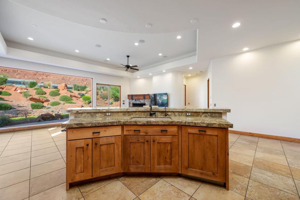 2336 W Entrada Trail, 36, St George, photo 9 of 32