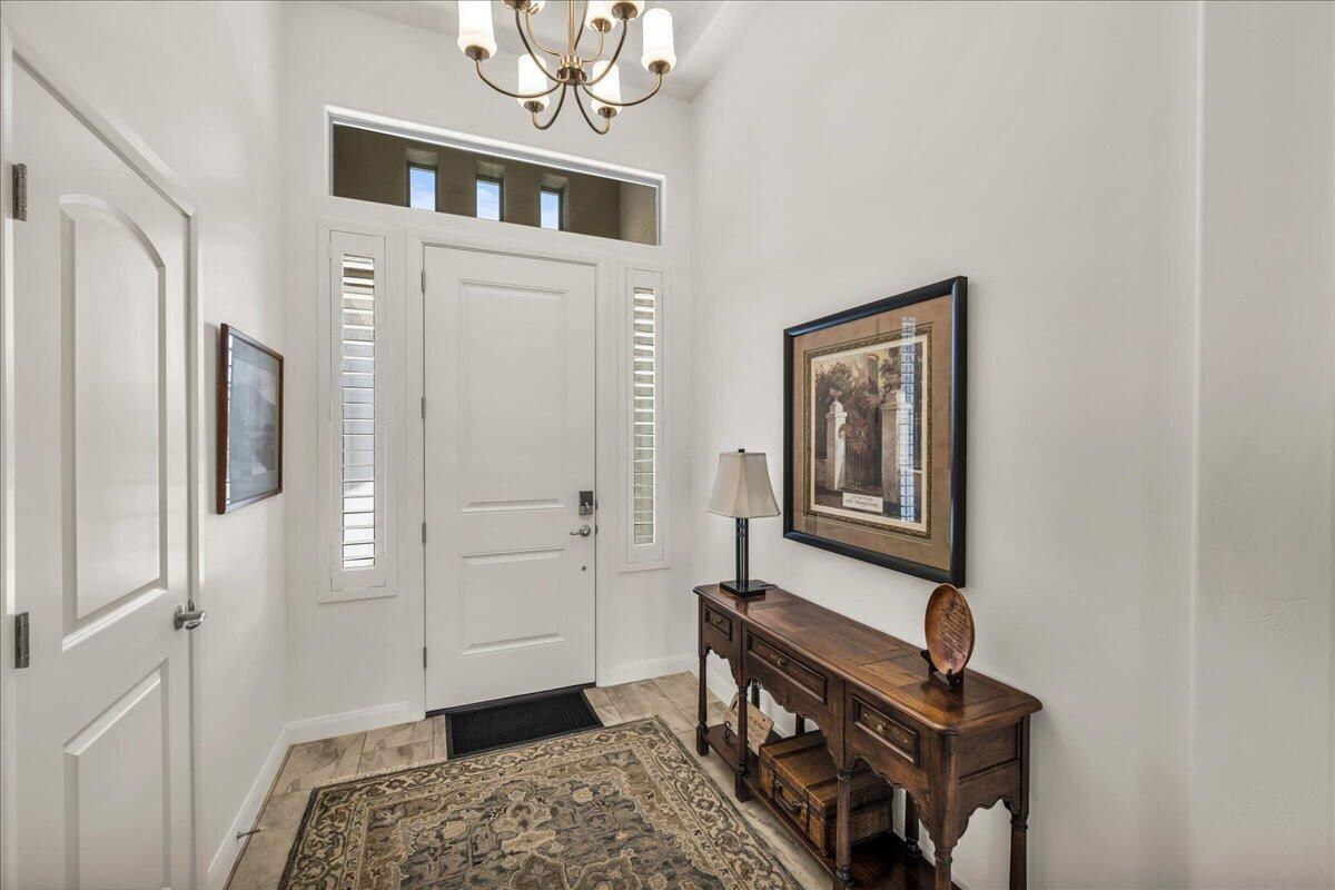 2710 W Columbo LN, St George, photo 4 of 25