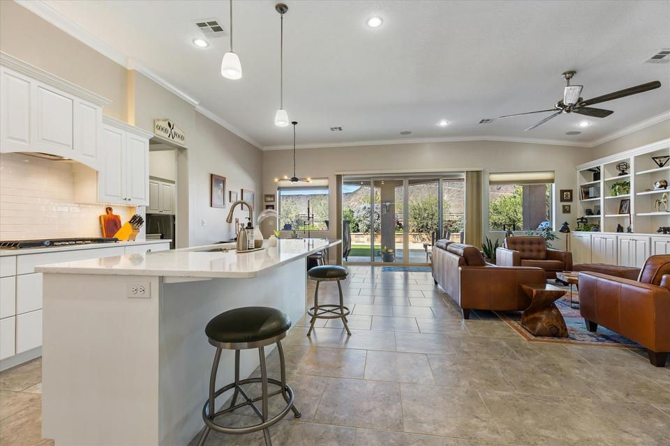 2087 N Reserve Parkway, Washington, photo 11 of 35