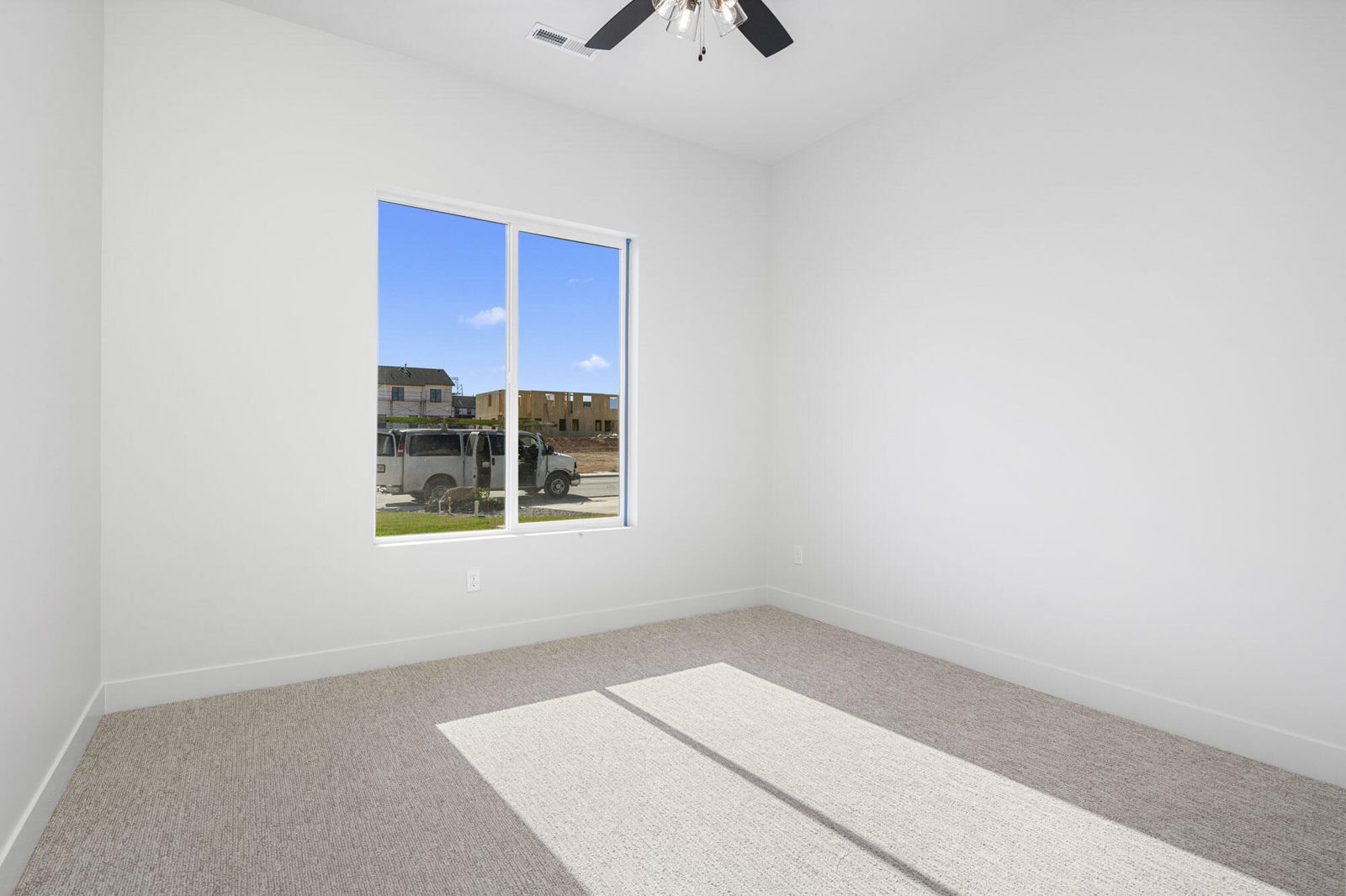 1079 N Olesia ST, Cedar City, photo 23 of 25