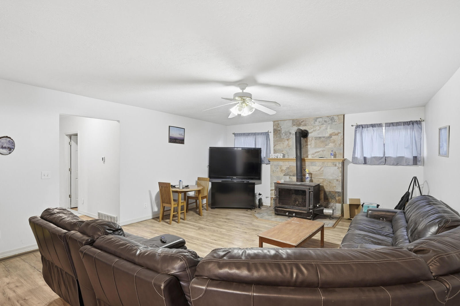45 W Center ST, Milford, photo 11 of 53