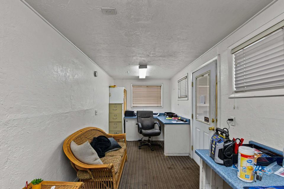 165 W St George Blvd, St George, photo 3 of 17
