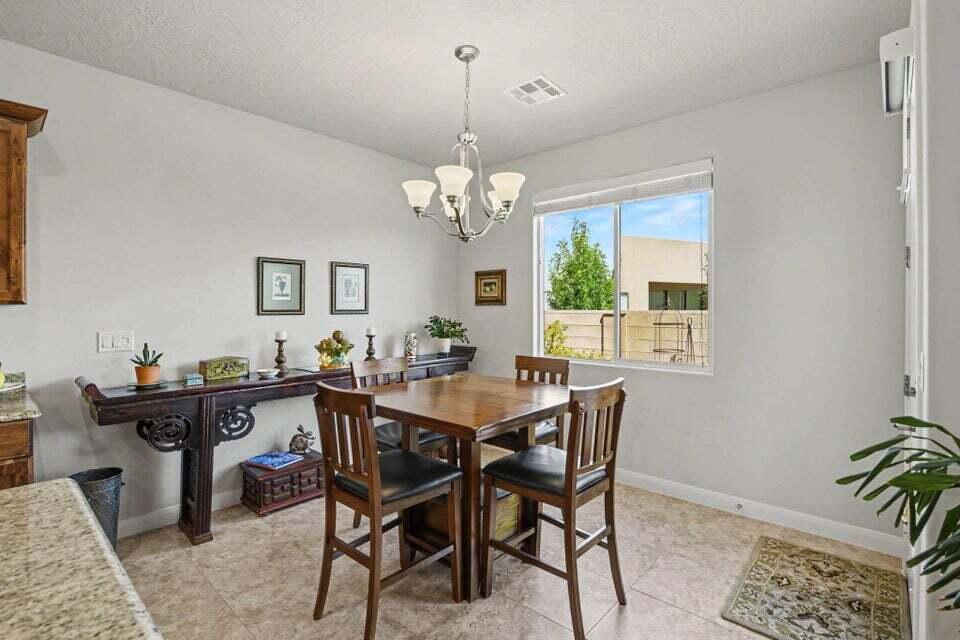 1492 Pocket Mesa DR, St George, photo 10 of 25