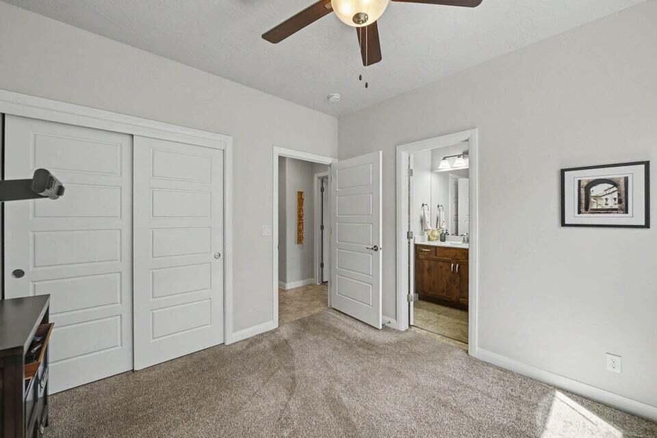 1492 Pocket Mesa DR, St George, photo 18 of 25