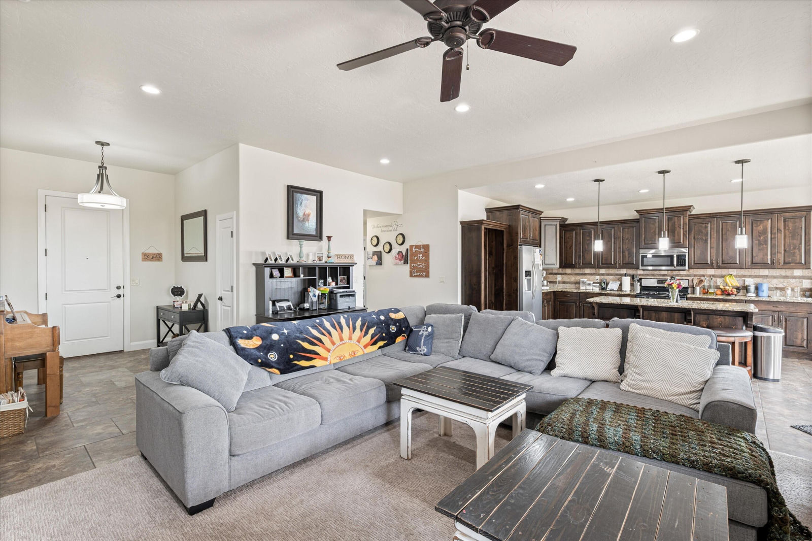 555 N Torey LN, Hurricane, photo 8 of 46