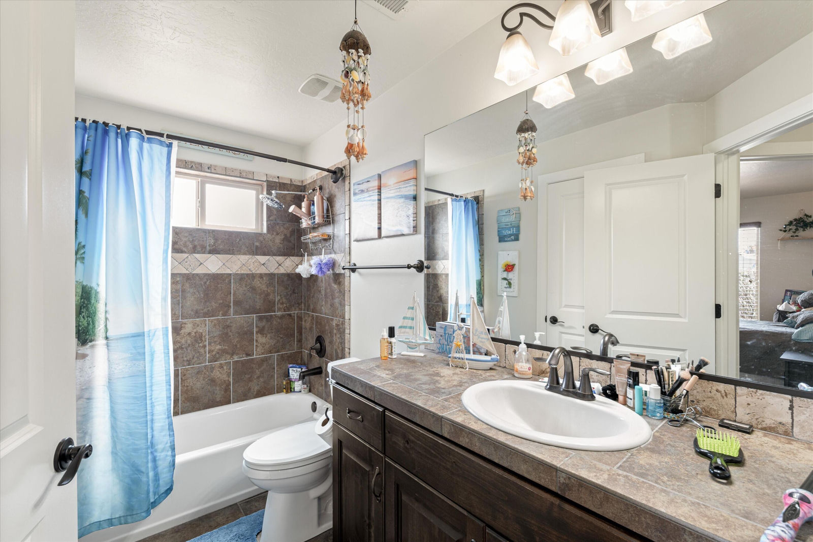 555 N Torey LN, Hurricane, photo 29 of 46
