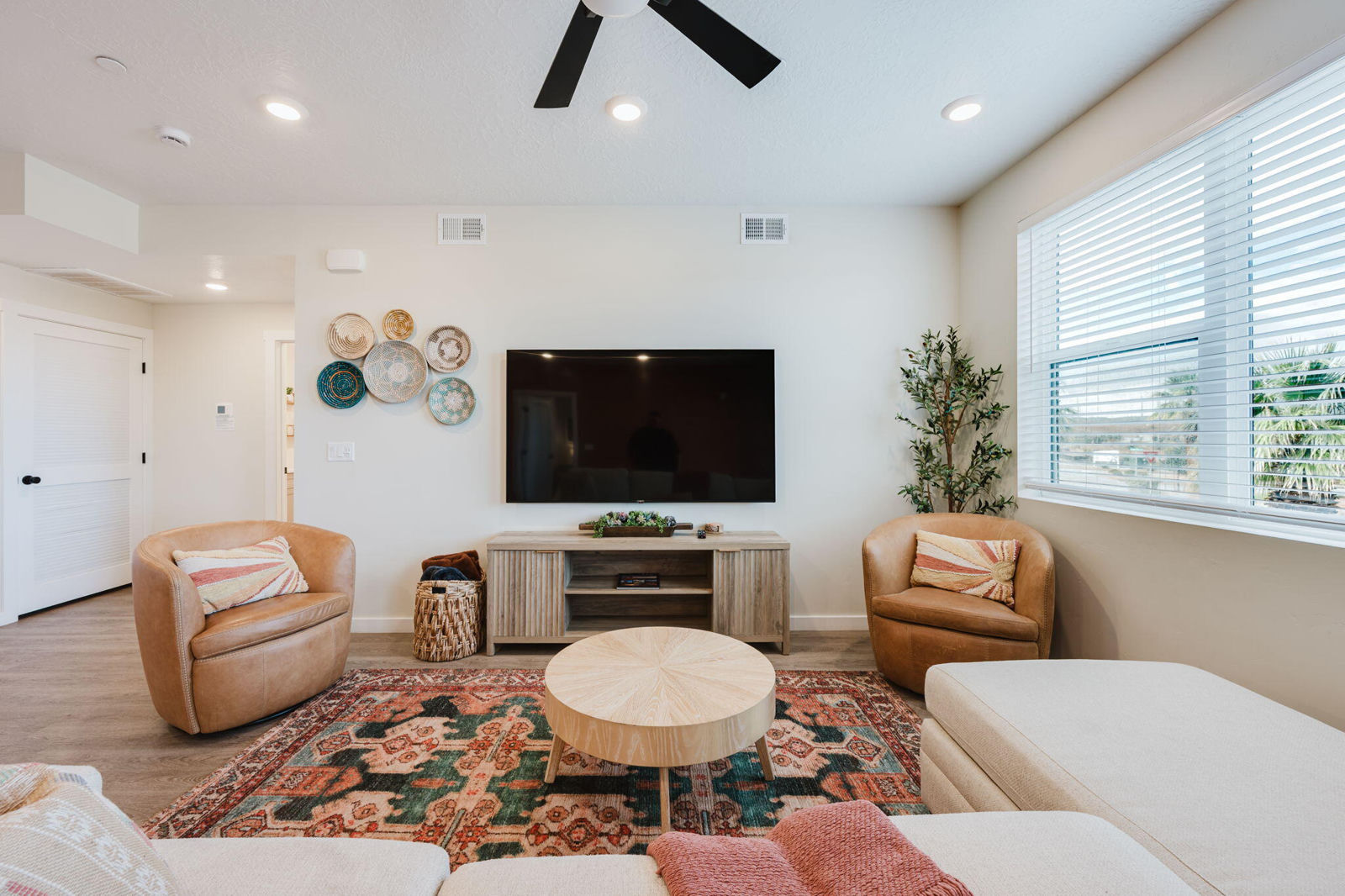 961 W Akoya Pearl RD, 201, St George, photo 6 of 42