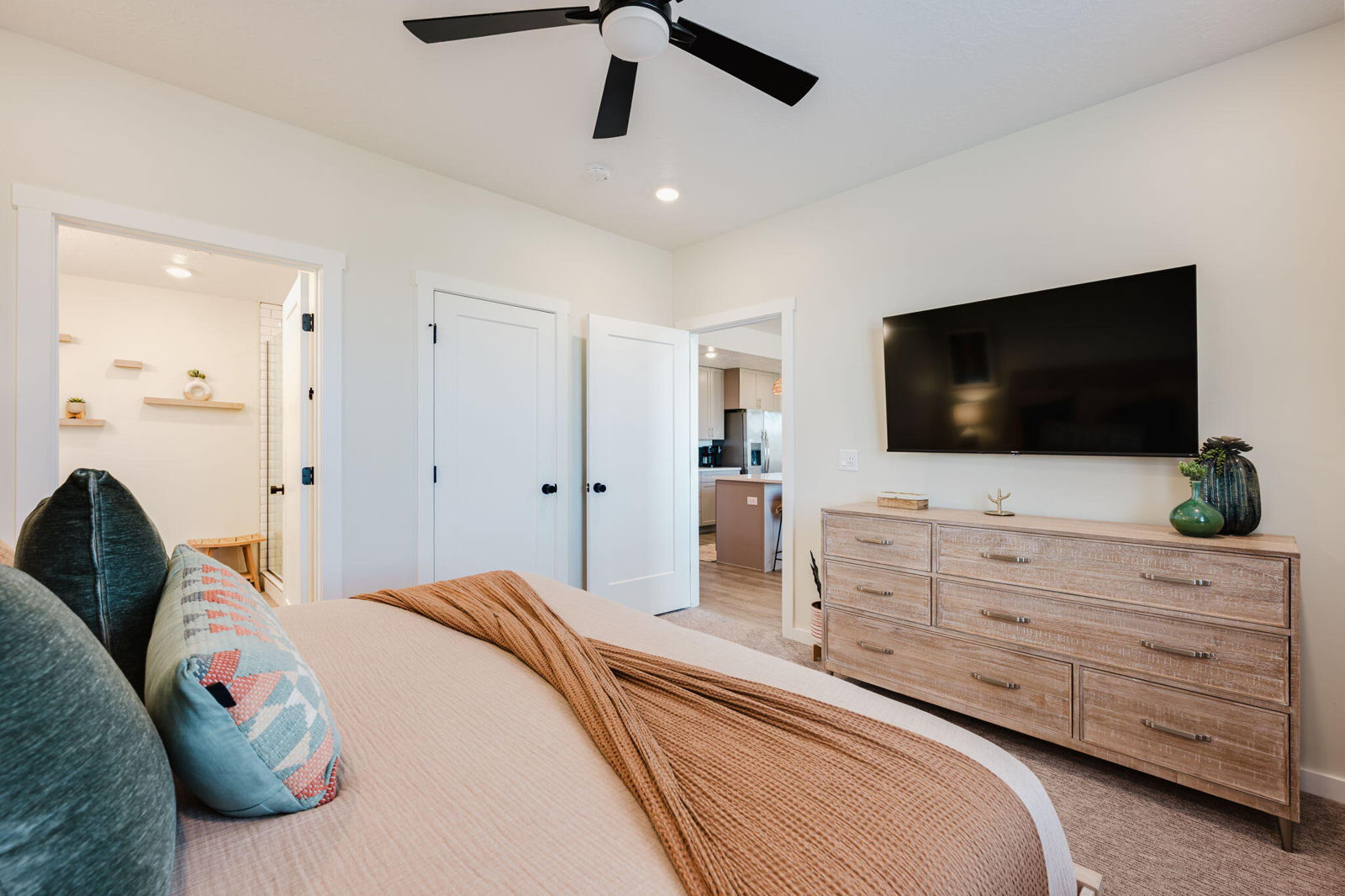 961 W Akoya Pearl RD, 201, St George, photo 19 of 42