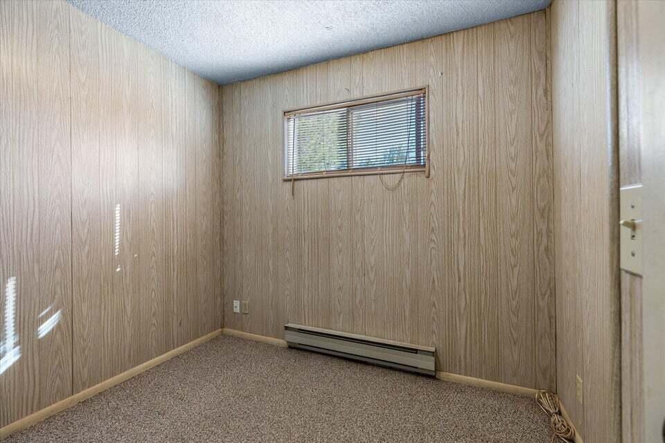 175 E 300 N, Ivins, photo 20 of 39