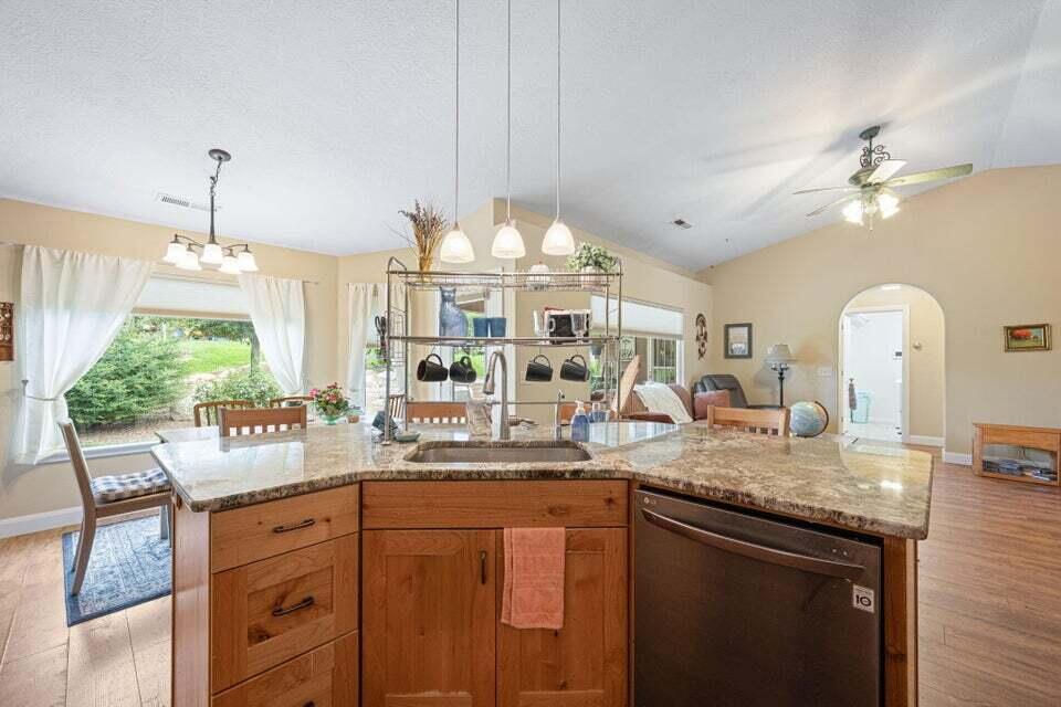 210 N Mall DR, 115, St George, photo 7 of 22