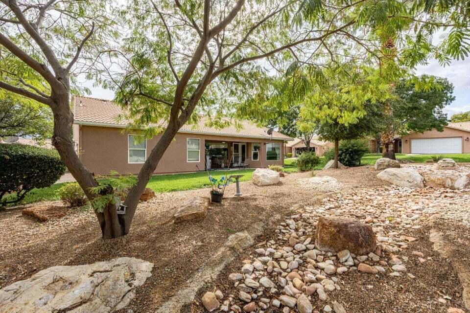 210 N Mall DR, 115, St George, photo 21 of 22