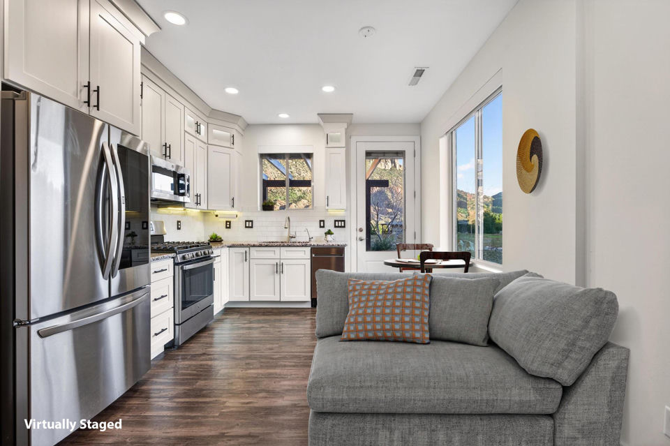 101 Trapper CIR, F, Springdale, photo 2