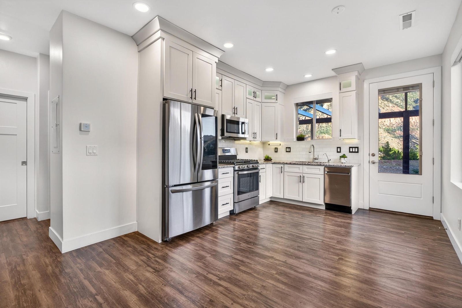 101 Trapper CIR, F, Springdale, photo 40 of 82