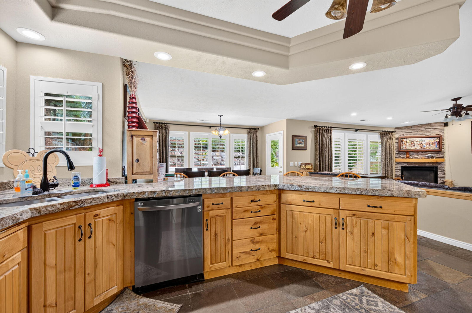 304 N Stone Mountain DR, St George, photo 13 of 51