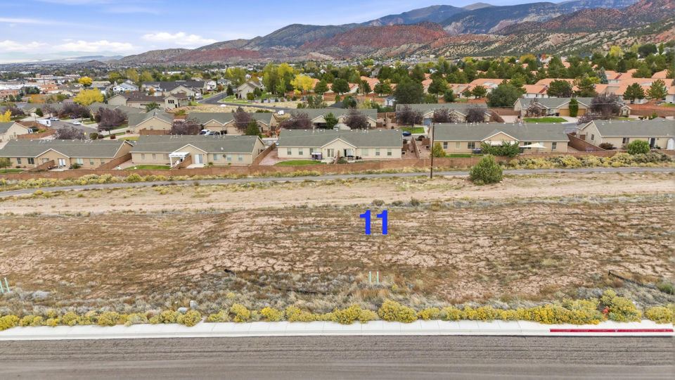 1561/1555 S Melanie Way S, LOT 11, Cedar City