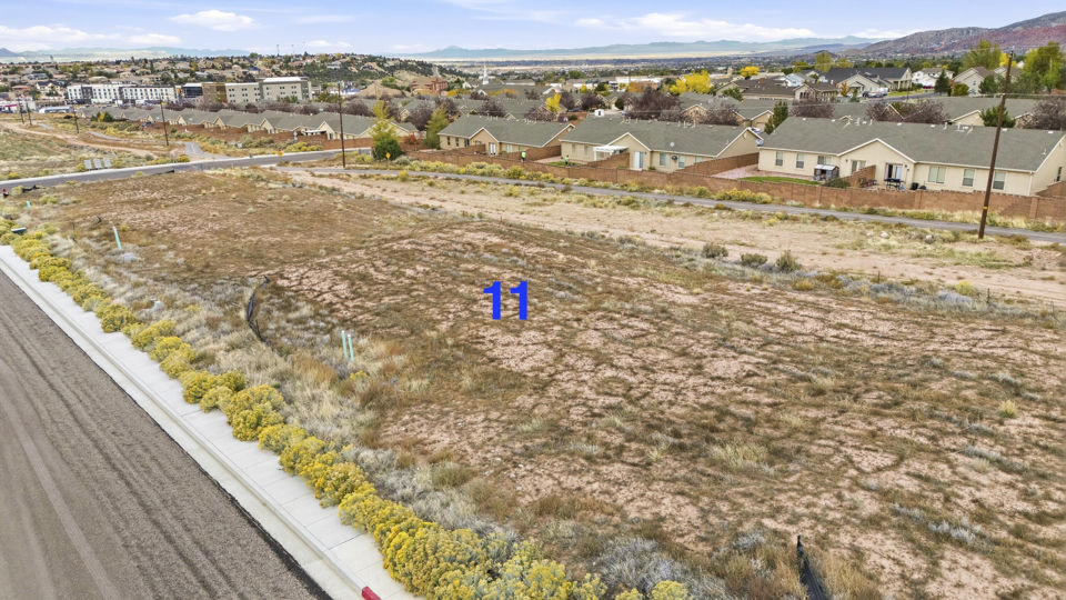 1561/1555 S Melanie Way S, LOT 11, Cedar City, photo 2