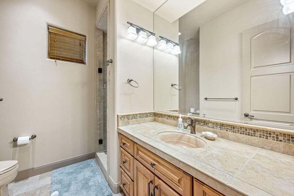 1747 W Red Cloud DR, St George, photo 23 of 44