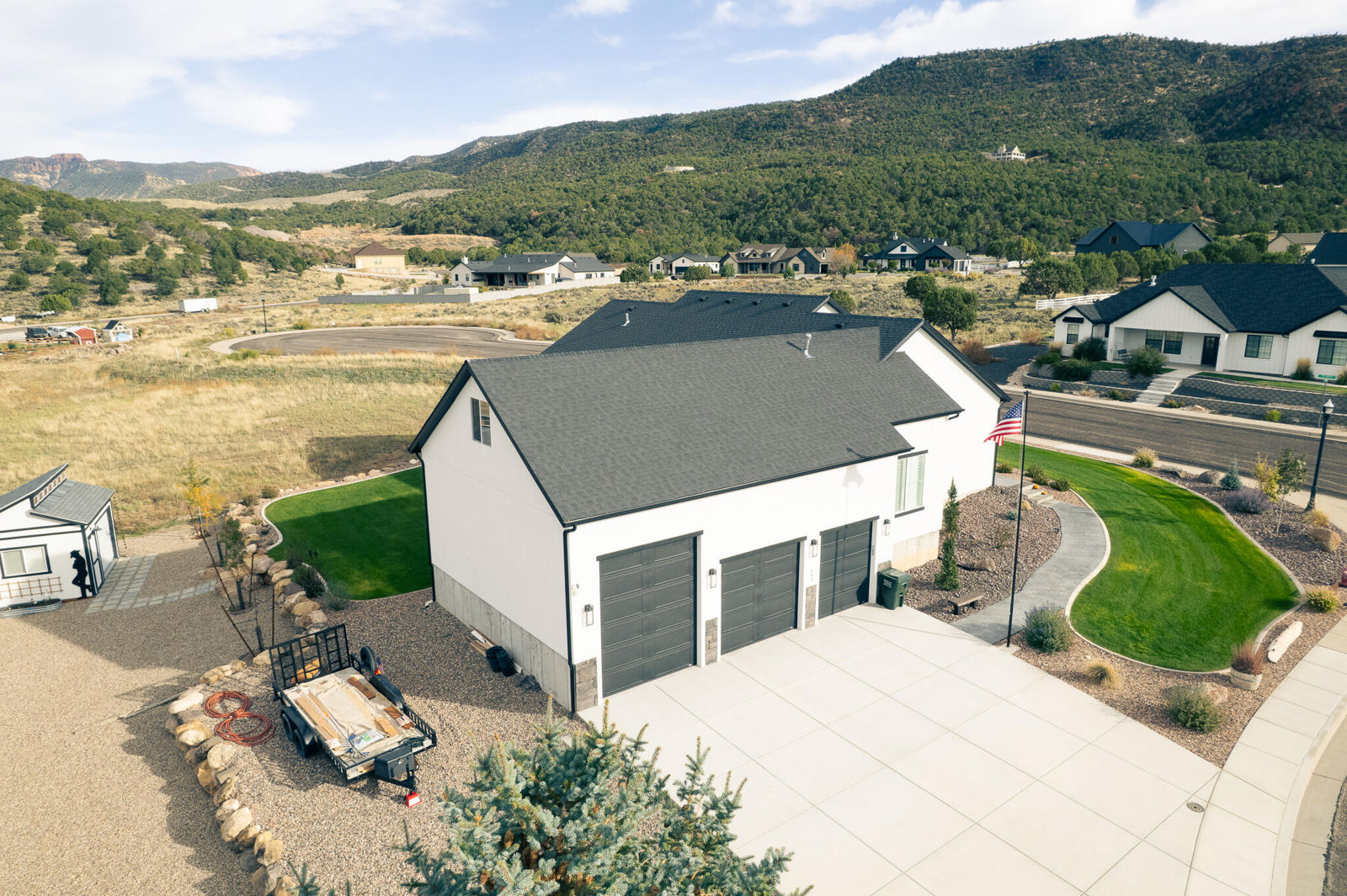 699 S 1600 W, Parowan, photo 3 of 60