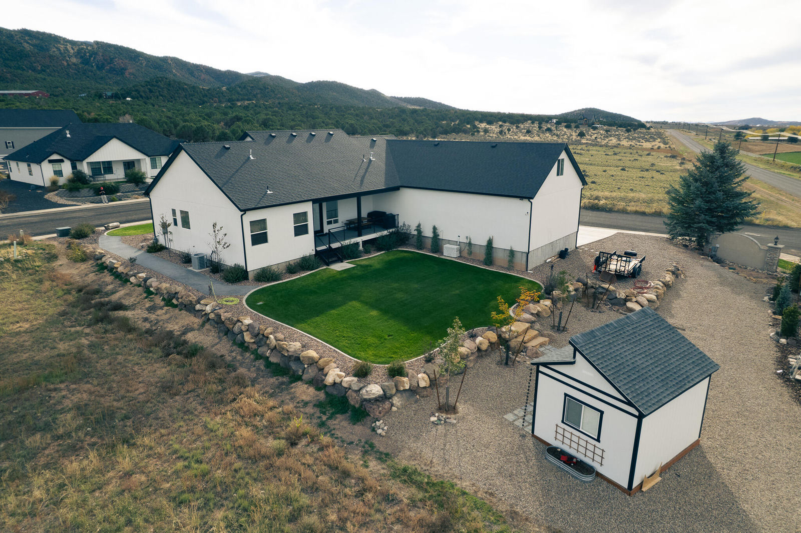 699 S 1600 W, Parowan, photo 6 of 60