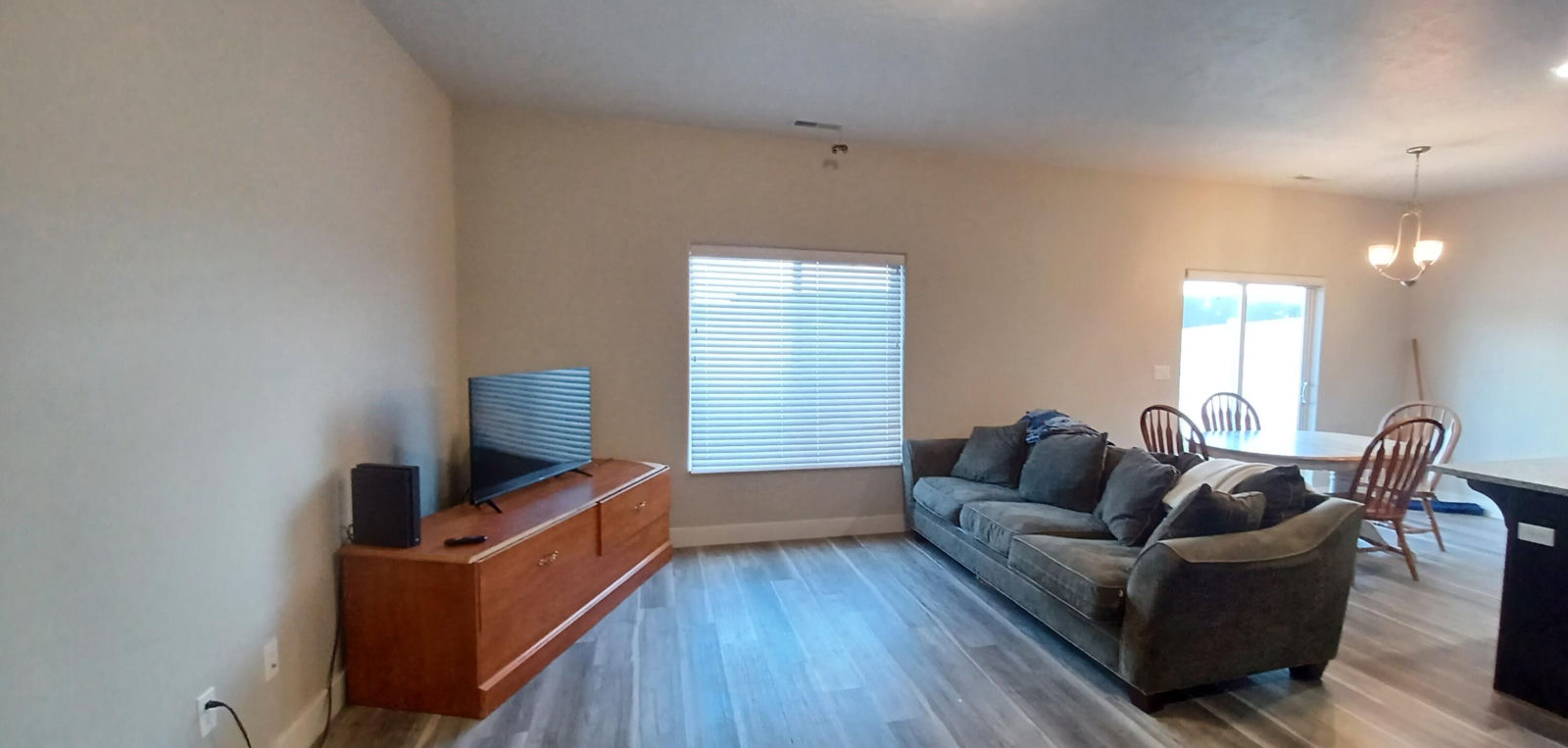 1582 S Quartz DR W, B, Cedar City, photo 4 of 23