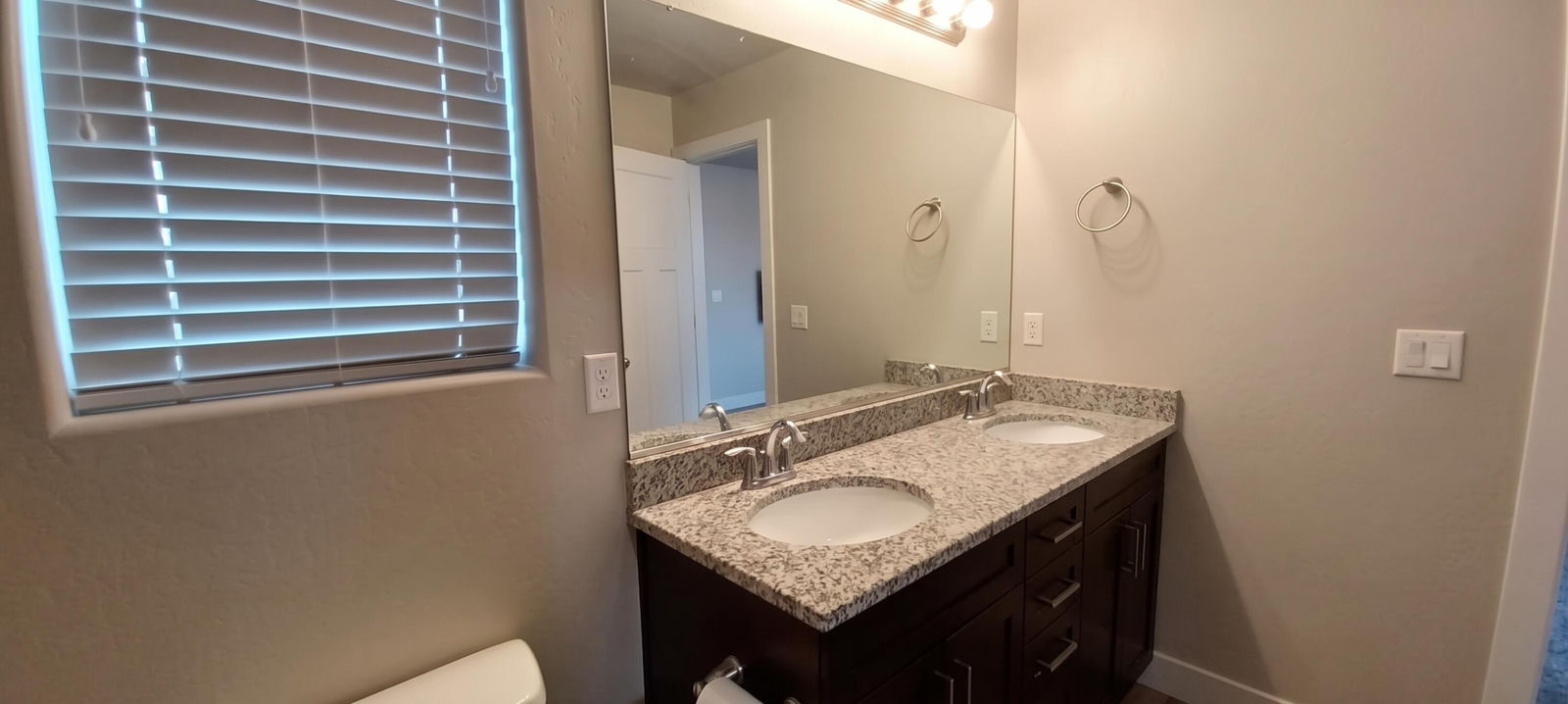 1582 S Quartz DR W, B, Cedar City, photo 16 of 23