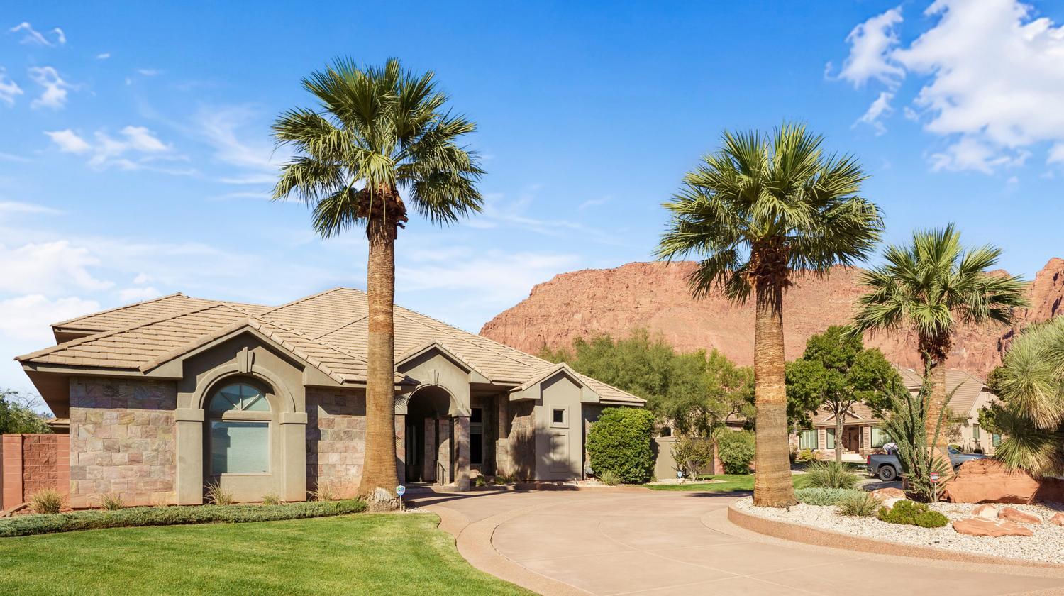 307 N Painted Hills DR, Ivins, photo 1