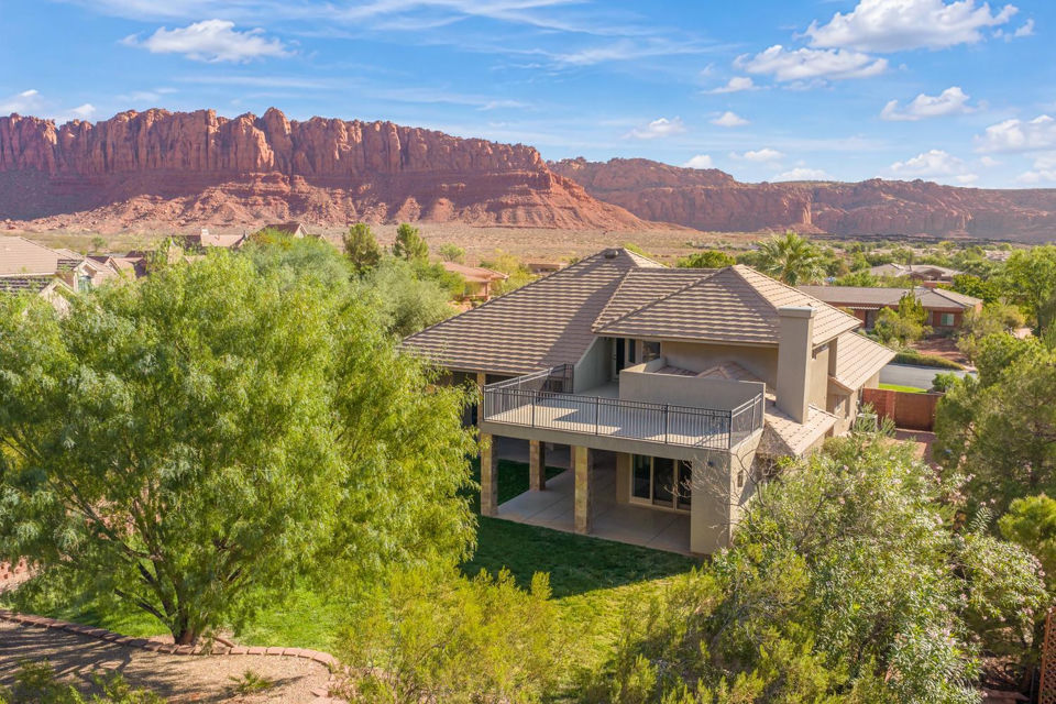 307 N Painted Hills DR, Ivins, photo 2