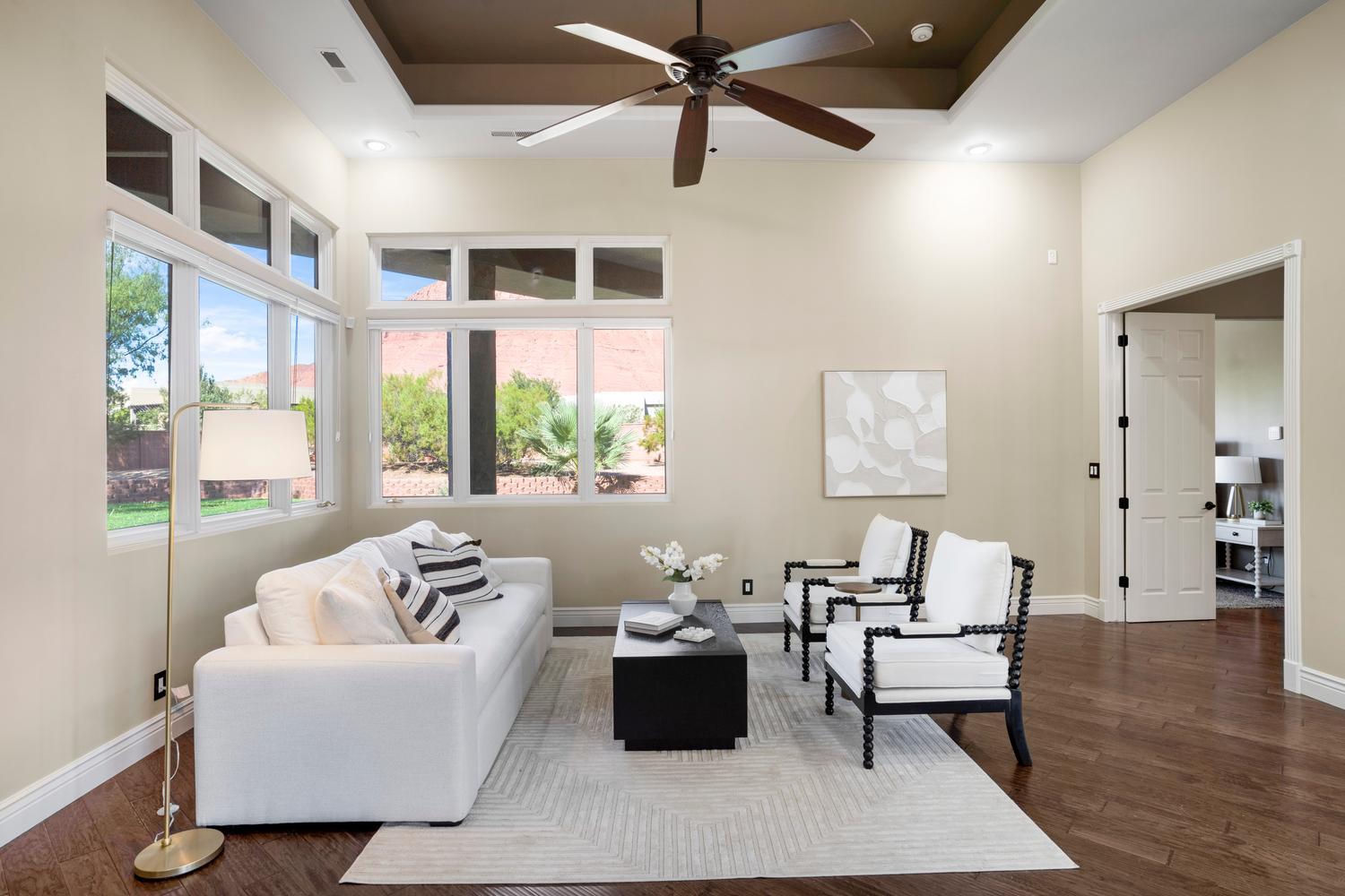 307 N Painted Hills DR, Ivins, photo 4 of 39