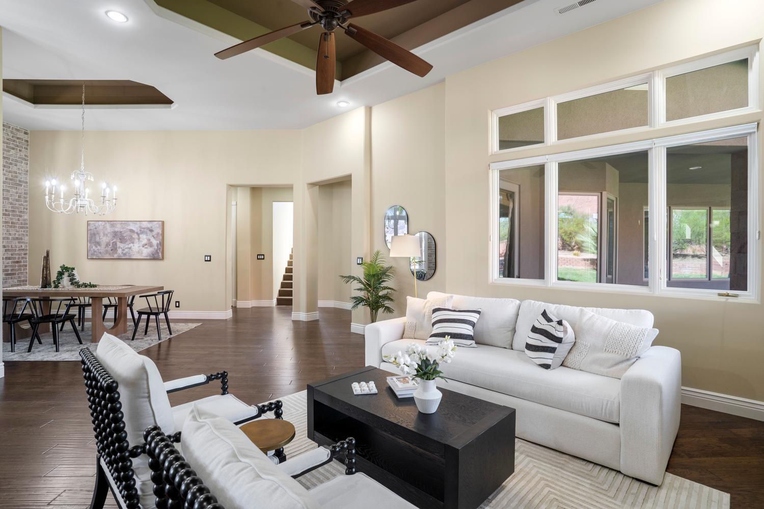 307 N Painted Hills DR, Ivins, photo 6 of 39