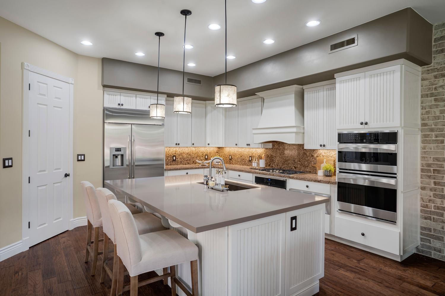 307 N Painted Hills DR, Ivins, photo 8 of 39